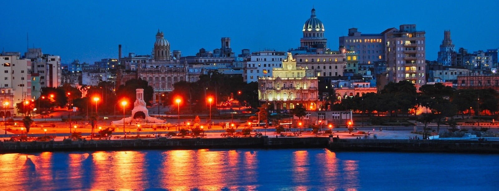 Habana Vieja de noche - Mi cuenta
